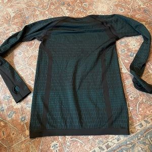 Lululemon Long sleeve